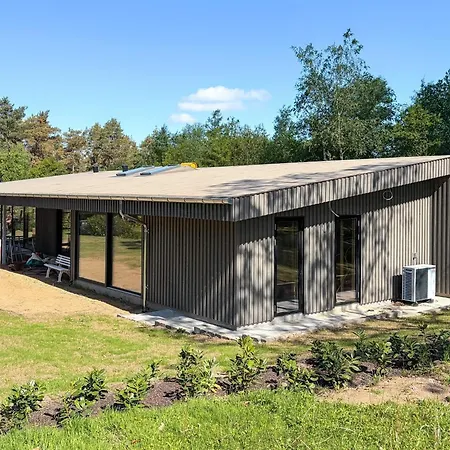 Vakantiehuis 5 Star In Fårvang
